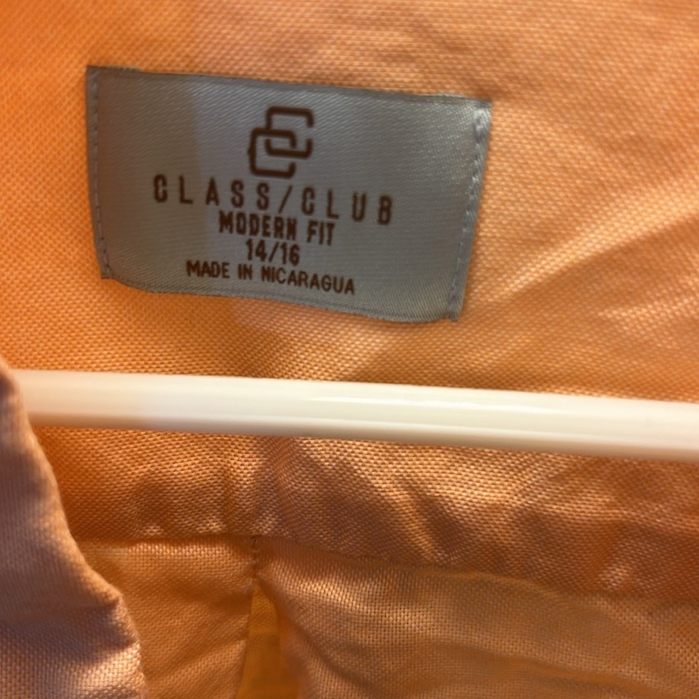 Class Club button down - Picture 2 of 5